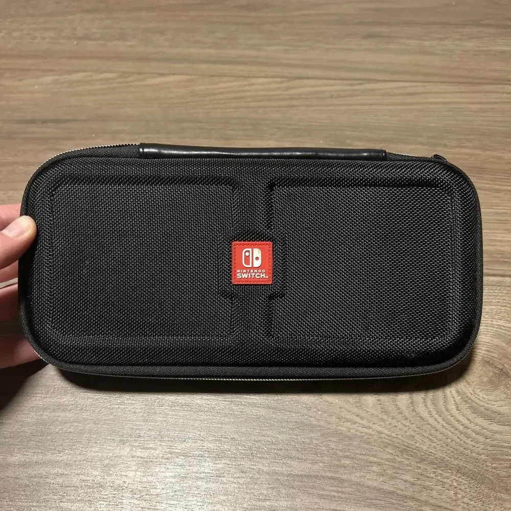 Nintendo Switch Game Traveler Carrying Case Black w/ Storage Pocket w/ Zipper